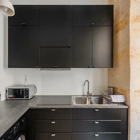 Le Cosy - Rue Ausone