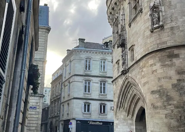 Le Cosy - Rue Ausone Бордо