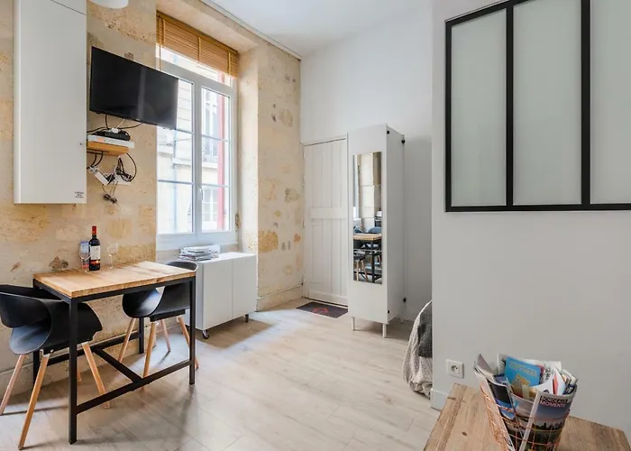 Апартаменты Le Cosy - Rue Ausone